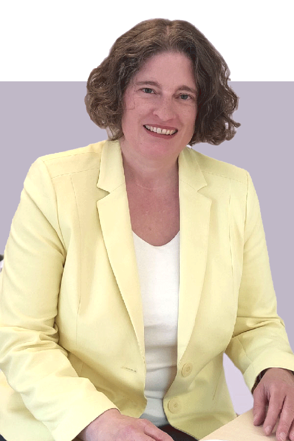 Mona Schlesselmann - experte en matière de fiscalité et d'étranger
